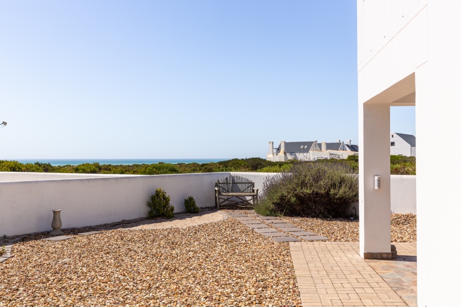 4 Bedroom Property for Sale in Dwarskersbos Western Cape